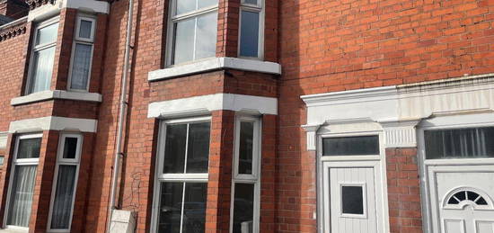 Flat to rent in Ernest Street, Crewe CW2