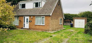 2 bedroom detached house for sale