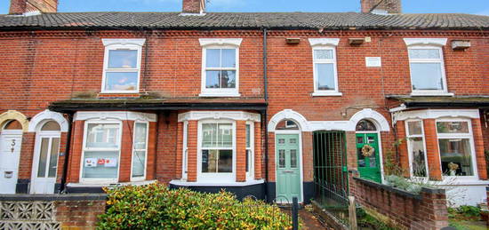 3 bed terraced house for sale