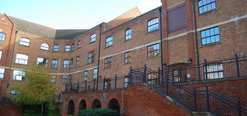 2 bed flat to rent