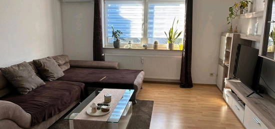 Schöne 2,5 Zimmer Wohnung mit Klimaanlage in Sterkrade