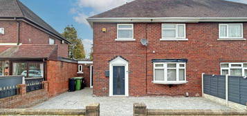 3 bedroom semi-detached house for sale