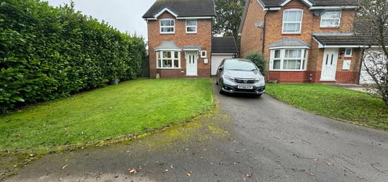 3 bedroom detached house