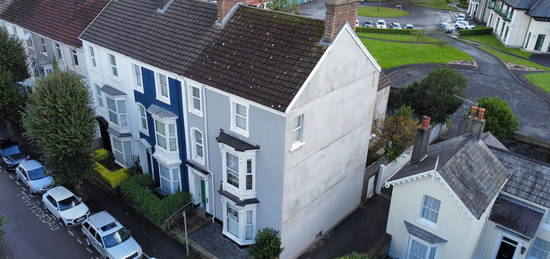 Shared accommodation to rent in Eaton Crescent, Swansea SA1