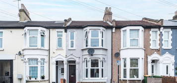 Terraced house to rent in Meeson Road, Stratford, London E15