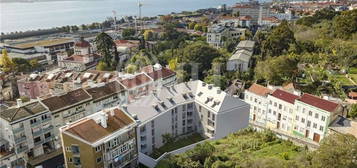 Apartamento T1+1 com jardim, Conde da Ribeira, Lisboa