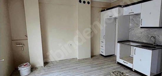 FIRSAT BALATÇIK 2+1 AÇIK MUTFAK SATILIK DAİRE