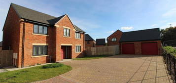 5 bedroom detached house for sale