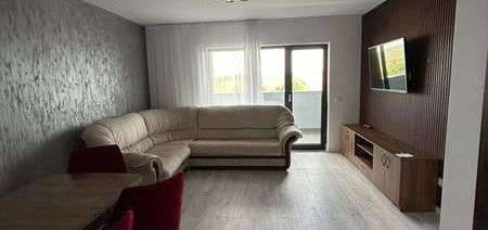 Inchiriere apartament 4 camere