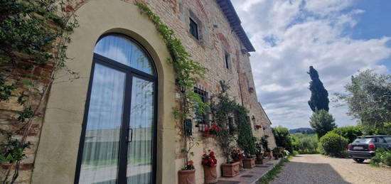 Casa di paese in vendita in via di Baroncelli, 2