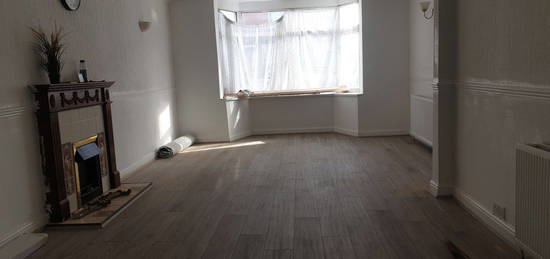 End terrace house to rent in 245 Church Road Yardley, Birmingham, West Midlands B25