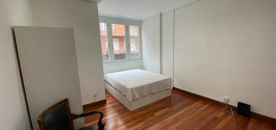 Piso en venta en Calle General Concha, 23, Alhóndiga