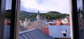 NA PREDAJ, apartmán s výnimočným výhľadom, Banská Štiavnica.