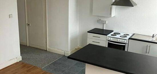 2 bedroom flat