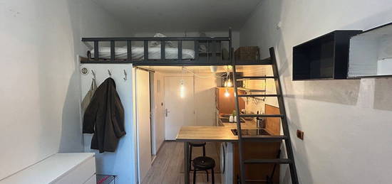 Appartement Paris 1 pièce(s) 14.25 m2