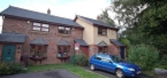 2 bedroom semi-detached house