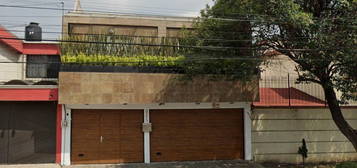 Espectacular Casa A La Venta En Lindavista, Gustavo A. Madero, Cdmx, Oportunidad Unica A Precio De Remate - Riobamba 945, Lindavista, Gustavo A. Madero, 07300 Ciudad De México, Cdmx