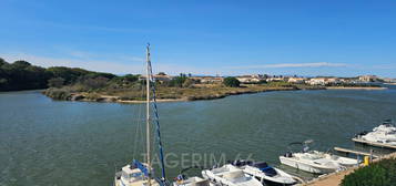 EXCLUSIVITE. Au sud de Saint CyprienÂ :Â superbe vueÂ lagune et m