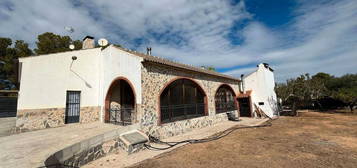 Finca rústica de alquiler en La Torre Golf