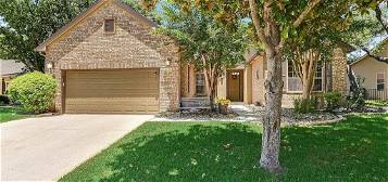 192 Whispering Wind Dr, Georgetown, TX 78633