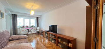 Proprietar inchiriez apartament 3 camere, Domenii / Mihalache, 4/8