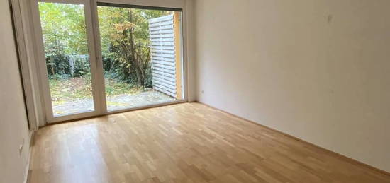 2 Zimmer Wohnung mit Garten