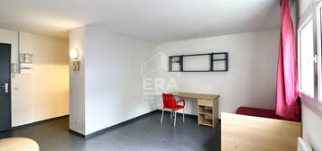 Studio Champs Sur Marne au pied de la gare