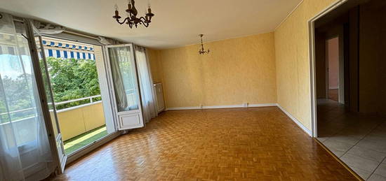 Appartement  à vendre, 3 pièces, 2 chambres, 80 m²