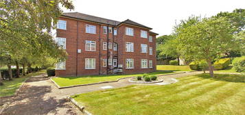 Room to rent in Carmel Court, Kings Drive, Wembley HA9