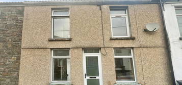 2 bed terraced house to rent