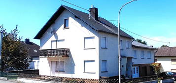 großes Zwei / Mehrfamilienhaus 3 km von Montabaur