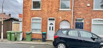 End terrace house to rent in Somersall Street, Mansfield NG19