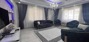 ZPA GAYRMENKUL'den MARMARA CAD. 4.KAT 340 M 4+2 SATILIK DARE