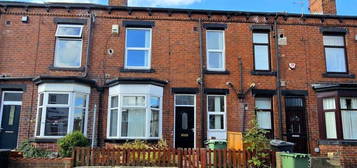 2 bed terraced house to rent