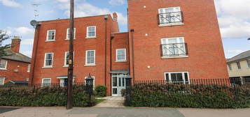 2 bed flat to rent