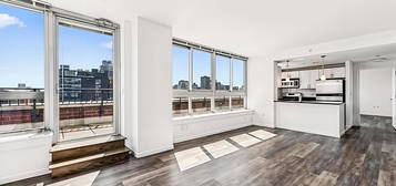 229 Chrystie St Unit 915C, New York, NY 10002