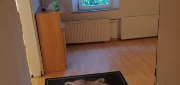 Schöne 3 Zimmer Wohnung günstig zu vermieten