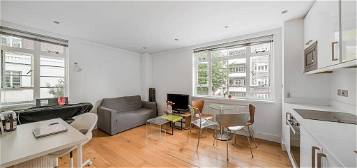 Flat to rent in Nell Gwynn House, Sloane Avenue SW3