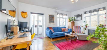 Flat for sale in Park House, Shore Road E9