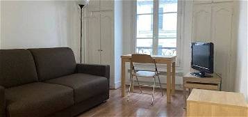 Location appartement 1 pièce 16 m²