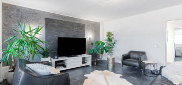 Appartement meublé  à louer, 5 pièces, 3 chambres, 110 m²