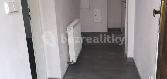 Pronájem bytu 2+1 57 m², Rybničná, Liberec