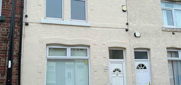 2 bedroom terraced house