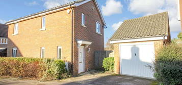 3 bedroom detached house