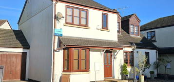 3 bed detached house for sale