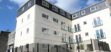 2 bed flat to rent