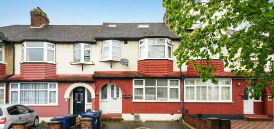 4 bedroom terraced house for sale