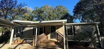 1022 W  Cherokee St, Centreville, MS 39631