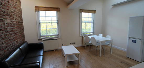 Maisonette to rent in Mile End Road, London E3