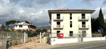 4 LOCALI A MONTECATINI-TERME